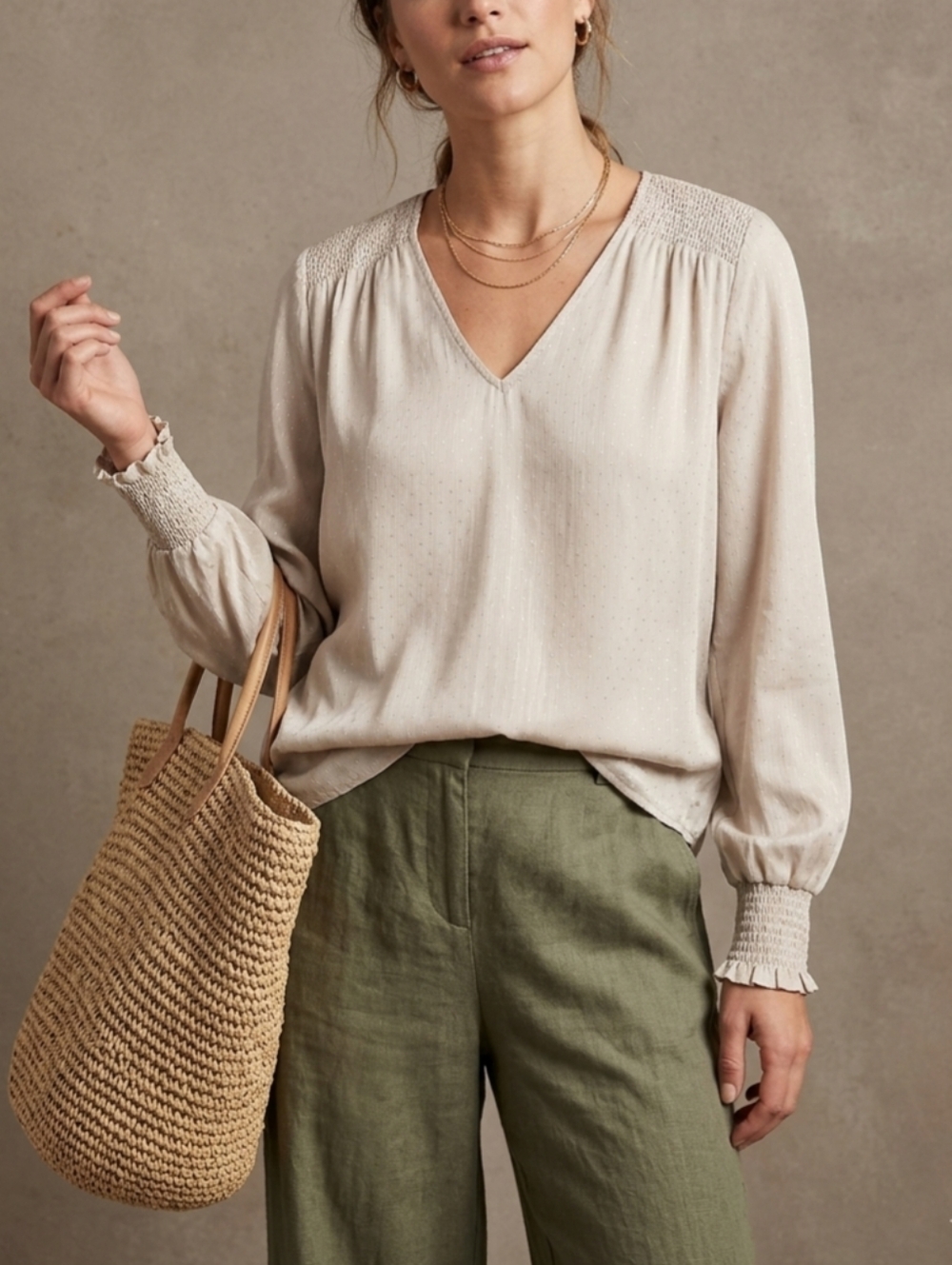 S/M Mandy Evans Beige V-Neck Long-Sleeve Flowy Lightweight Blouse
